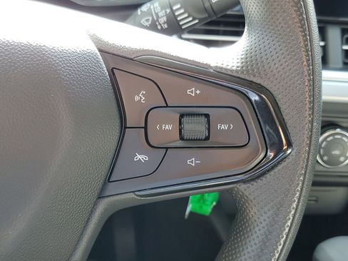 Used 2024 Chevrolet Trax LS FWD image 19