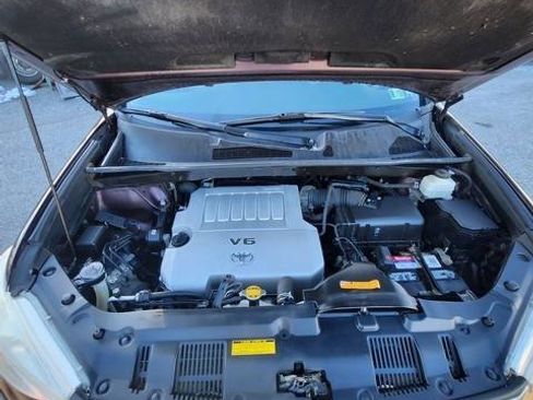 Used 2012 Toyota Highlander SE w/ Tow Pkg image 28