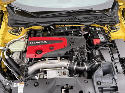 Used 2021 Honda Civic Type R Limited image 17