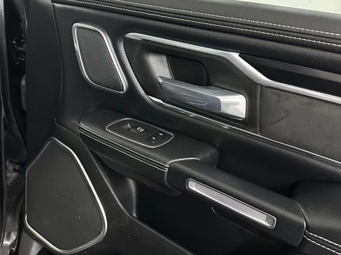 Used 2022 RAM 1500 Laramie AWD/4WD image 39