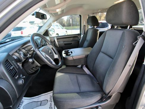 Used 2010 Chevrolet Silverado 1500 LT w/ Power Pack Plus image 14