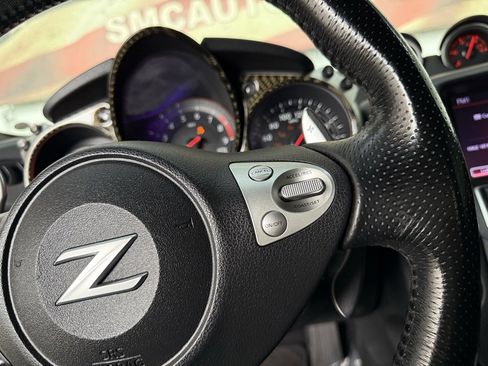 Used 2017 Nissan 370Z w/ Sport Package image 25