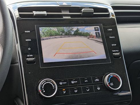 Used 2023 Hyundai Tucson SEL AWD/4WD image 16