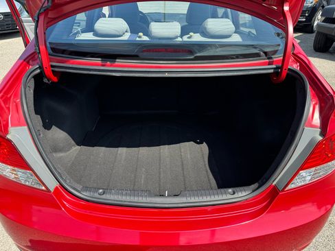 Used 2013 Hyundai Accent GLS w/ Premium Pkg image 23