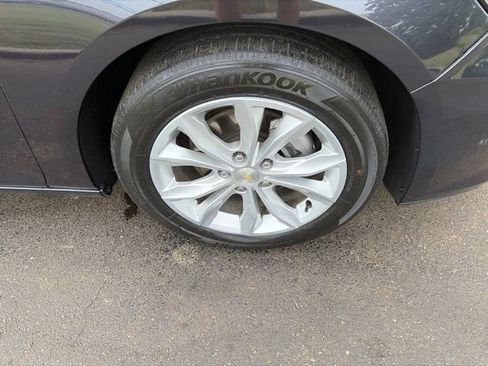 Used 2023 Chevrolet Malibu LT FWD image 42