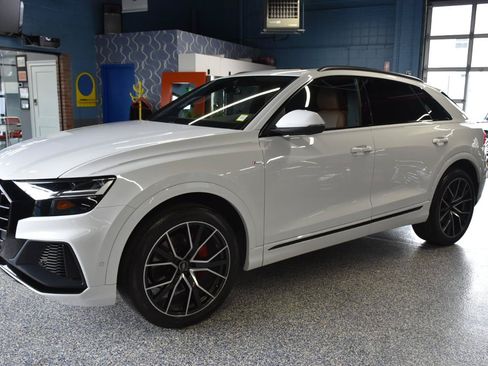 Used 2021 Audi Q8 Premium Plus AWD/4WD image 10