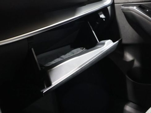 Used 2022 Nissan Rogue S image 31