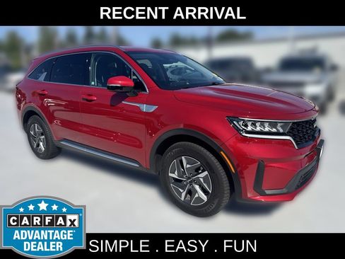 Certified 2022 Kia Sorento S AWD/4WD image 1