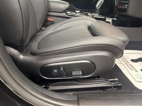 Used 2022 MINI Cooper Clubman John Cooper Works image 18