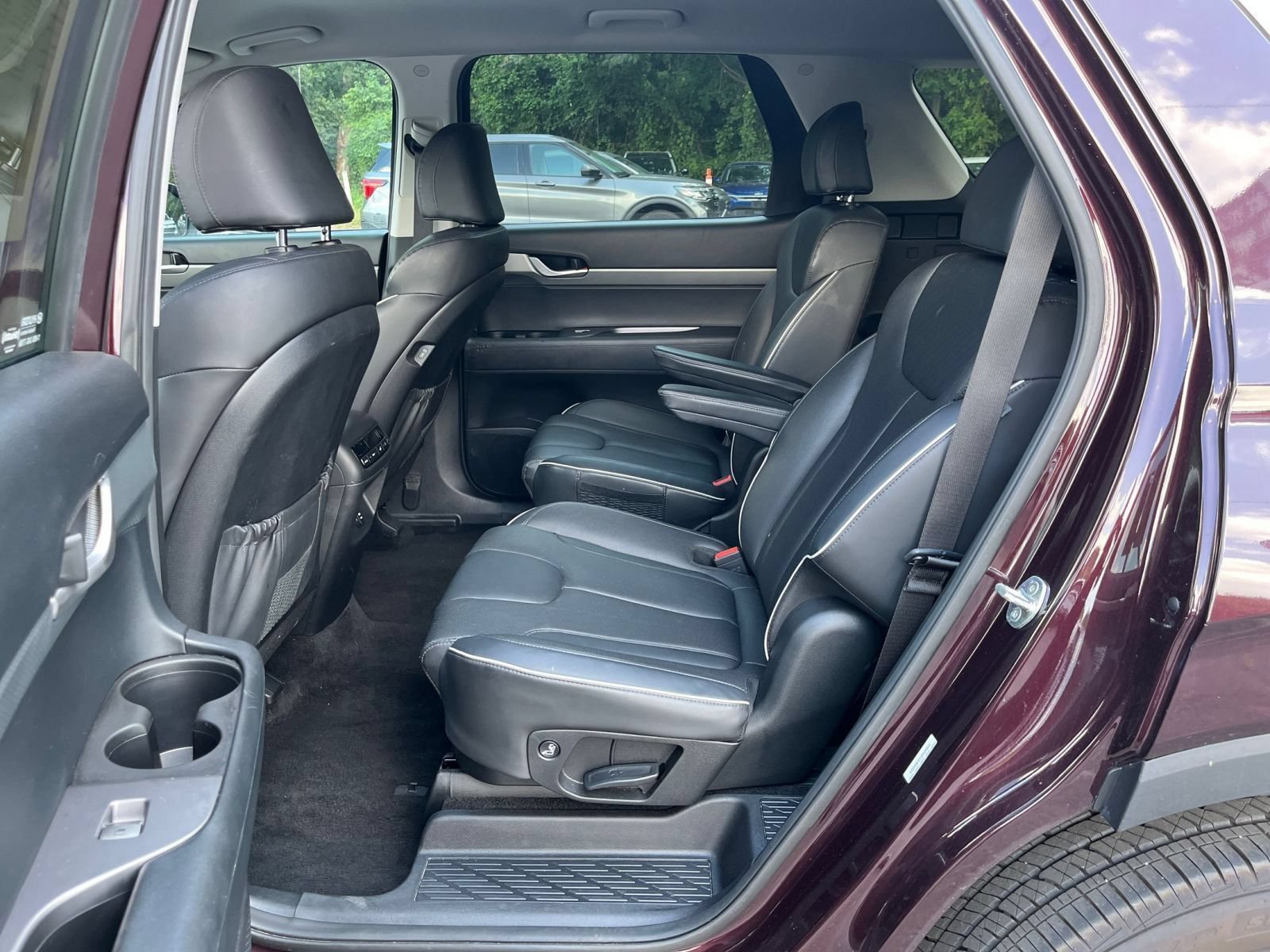 Used 2025 Hyundai Palisade SEL FWD image 32