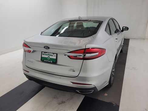 Used 2019 Ford Fusion SE image 7