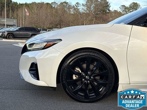 Used 2023 Nissan Maxima SR w/ Sport Mat Group image 10
