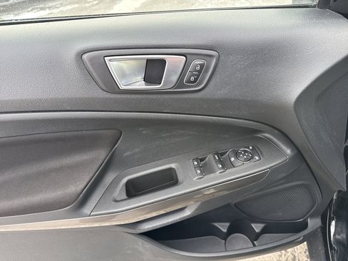 Certified 2019 Ford EcoSport SE image 15
