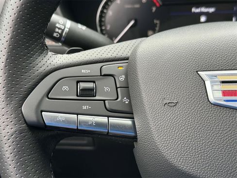 Certified 2022 Cadillac XT4 Sport w/ Enhanced Visibility Package image 32