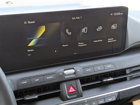 Used 2025 Kia K4 LXS image 19