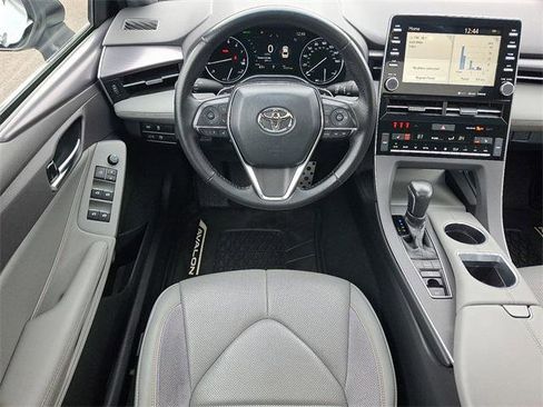 Certified 2020 Toyota Avalon XSE image 11