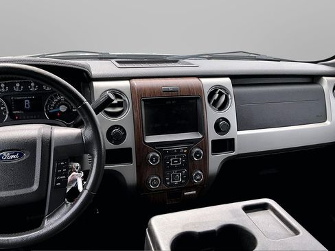 Used 2014 Ford F150 Lariat AWD/4WD image 6