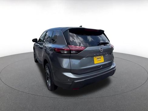 Used 2025 Nissan Rogue SV FWD image 11