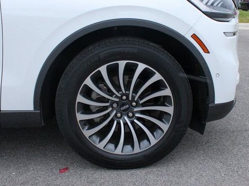 Used 2023 Lincoln Aviator Reserve w/ Elements Package Plus image 41