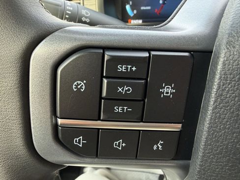 Used 2025 Ford F150 XLT w/ Equipment Group 301A Standard AWD/4WD image 14