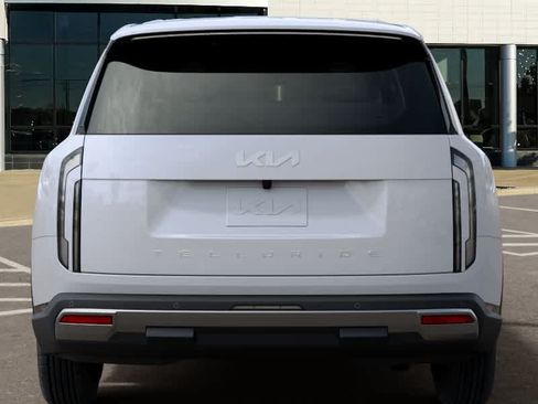New 2027 Kia Telluride LX FWD image 13