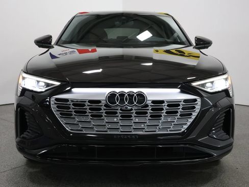 Used 2024 Audi Q8 e-tron Prestige w/ Prestige Package AWD/4WD image 7
