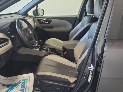 Used 2025 Subaru Forester Limited AWD/4WD image 9
