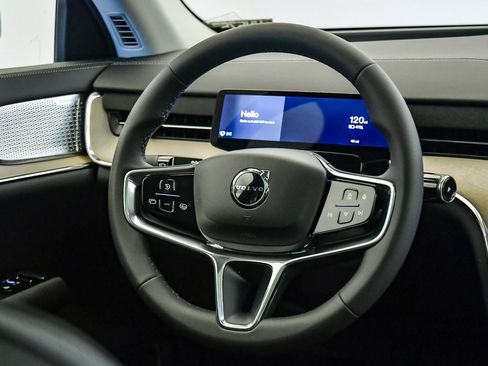 New 2025 Volvo EX90 Ultra w/ Protection Package Premier image 14