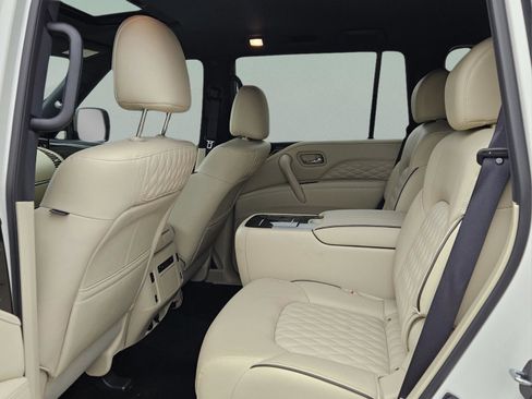 Certified 2024 INFINITI QX80 Sensory w/ All-Season Package image 15
