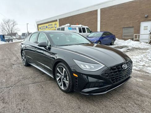 Used 2023 Hyundai Sonata SEL Plus image 11