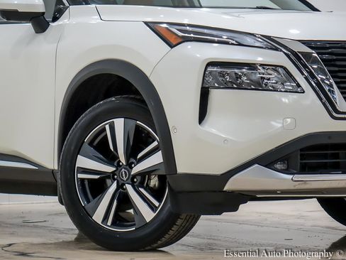 Used 2022 Nissan Rogue Platinum w/ Head-Up Display Package image 3