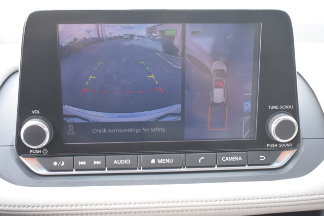 Used 2023 Nissan Rogue SL FWD image 26