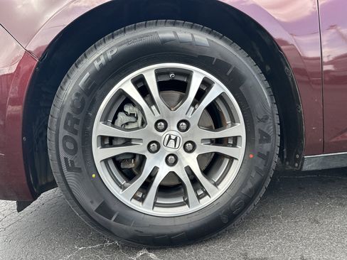 Used 2012 Honda Odyssey EX-L image 12