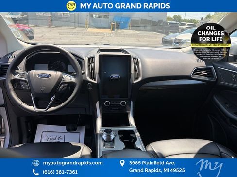 Used 2024 Ford Edge SEL w/ Convenience Package AWD/4WD image 12
