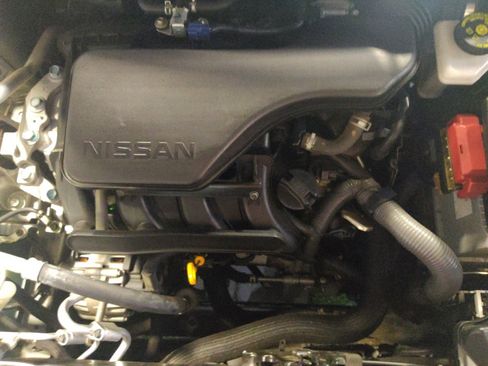 Used 2018 Nissan Rogue Sport S FWD image 30