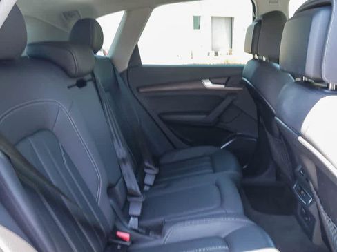 Used 2023 Audi Q5 2.0T Premium w/ Convenience Package AWD/4WD image 15