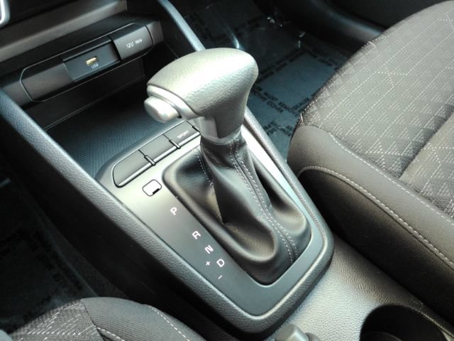 Used 2023 Kia Rio S FWD image 40