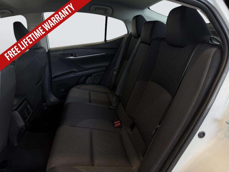 Used 2025 Toyota Camry LE FWD image 28