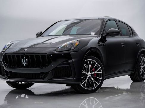 New 2025 Maserati Grecale Trofeo image 1