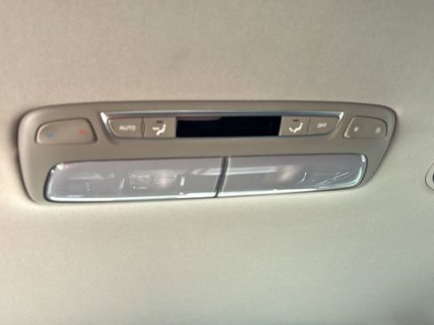 Certified 2023 Kia Telluride S FWD image 22