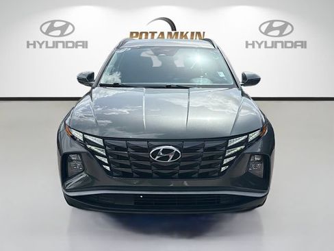 Used 2023 Hyundai Tucson SEL FWD image 2