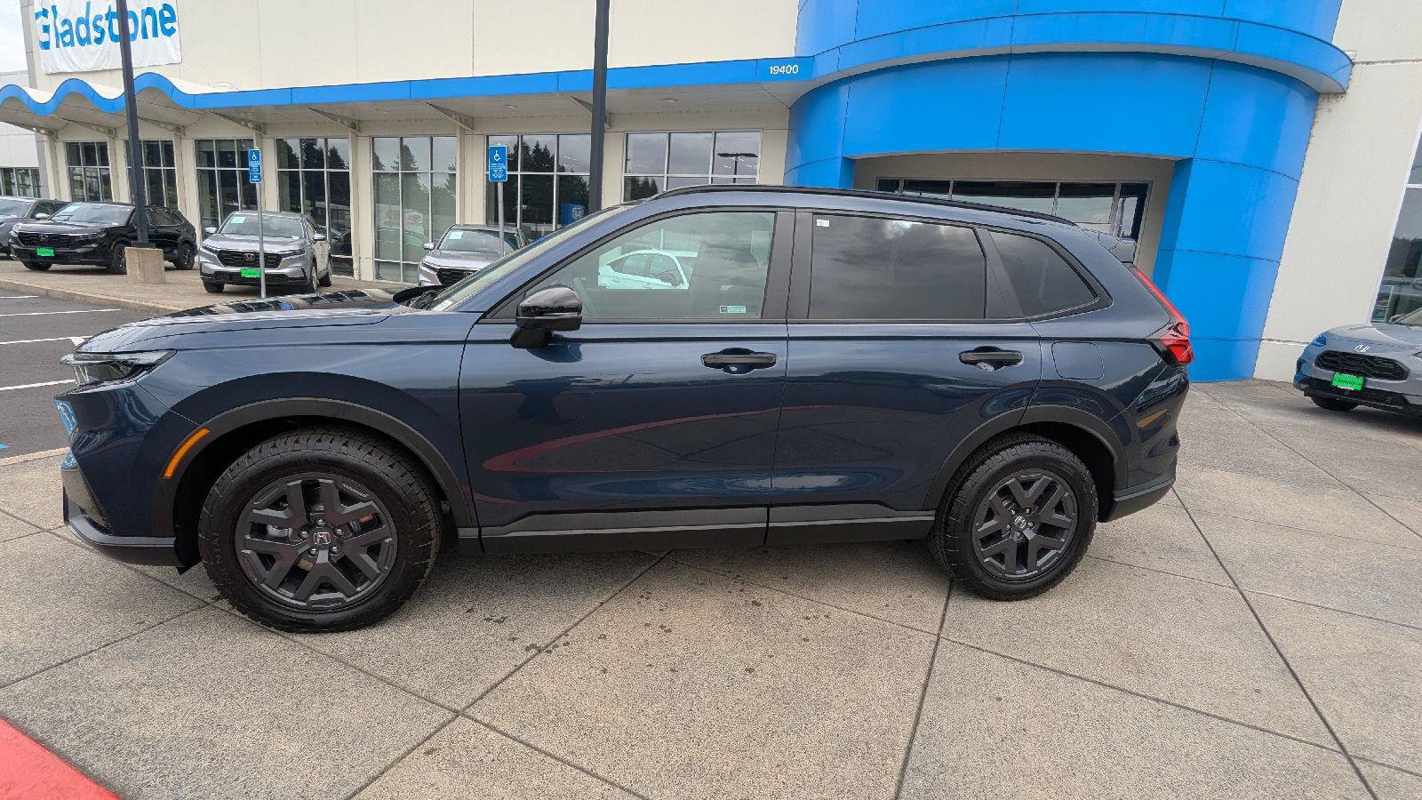 Used 2026 Honda CR-V TrailSport image 3