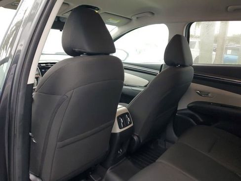 Used 2023 Hyundai Tucson SEL FWD image 16