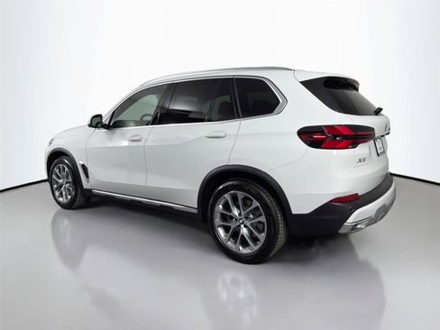 New 2026 BMW X5 xDrive40i w/ Climate Comfort Package AWD/4WD image 7