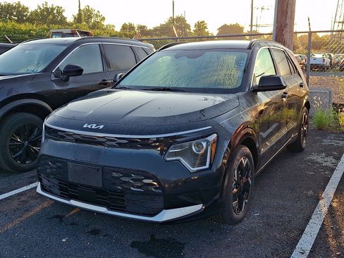 Used 2023 Kia Niro Wind FWD image 3