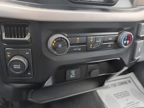 Used 2023 Ford F150 XLT AWD/4WD image 29
