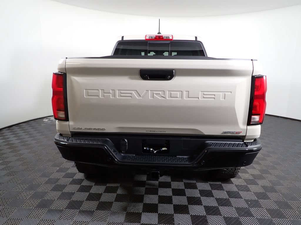 New 2026 Chevrolet Colorado ZR2 AWD/4WD image 16