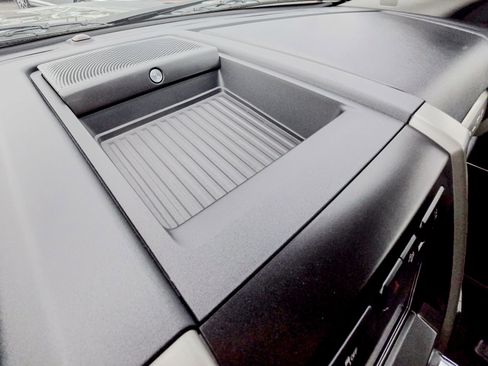 Used 2020 Ford F250 Lariat image 31