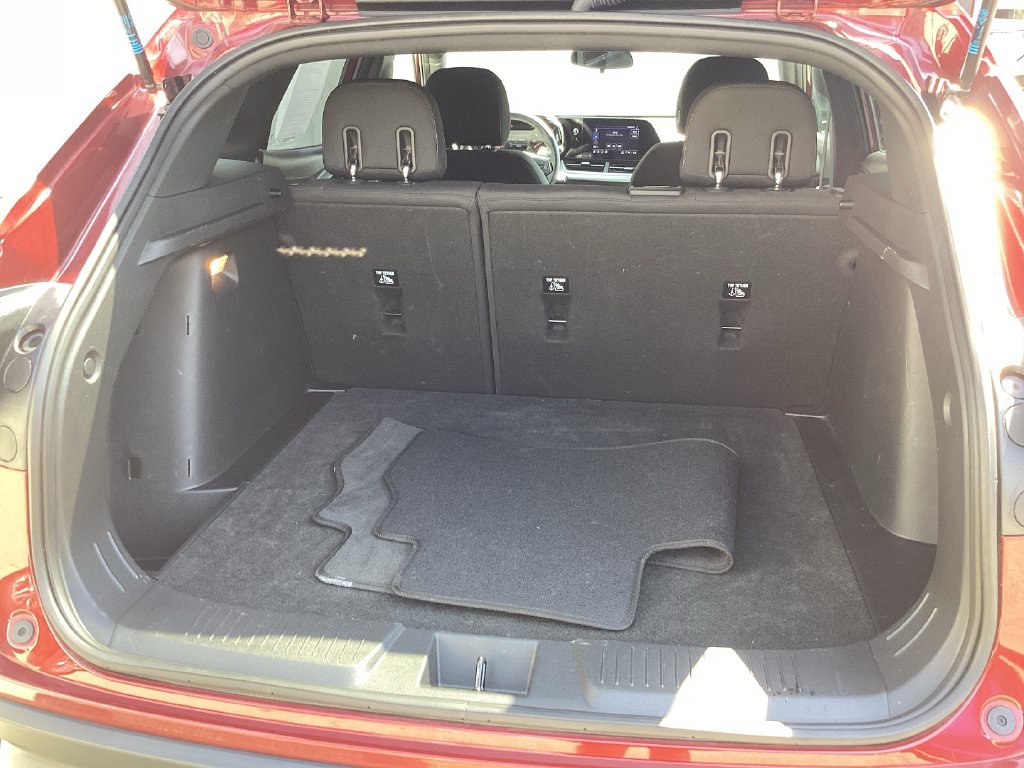 Used 2024 Chevrolet Trax RS FWD image 10