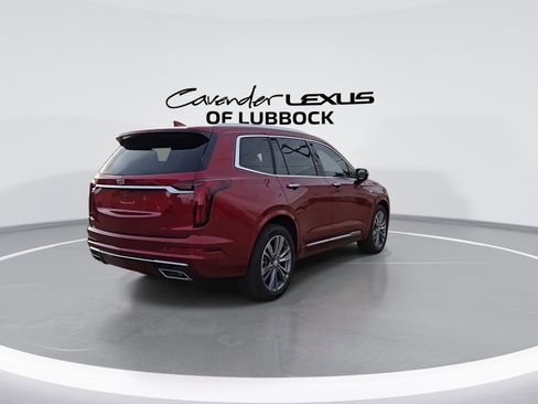 Used 2025 Cadillac XT6 Premium Luxury w/ LPO, Floor Liner Package image 8